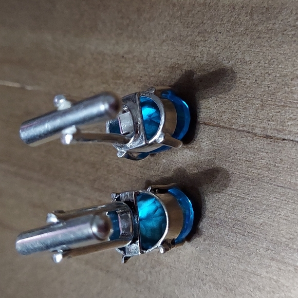 Blue Topaz Sterling Silver Cuff Links - Picture 3 of 7